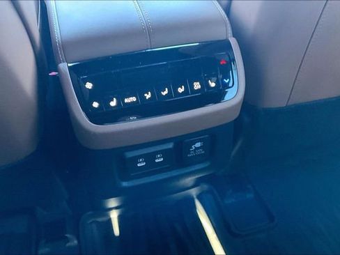 New 2026 INFINITI QX60 Autograph AWD/4WD image 34