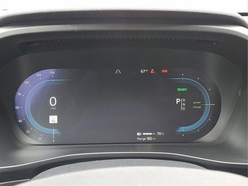 Certified 2022 Volvo C40 P8 Recharge Ultimate image 18