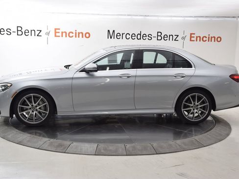 Certified 2022 Mercedes-Benz E 350 Sedan image 3
