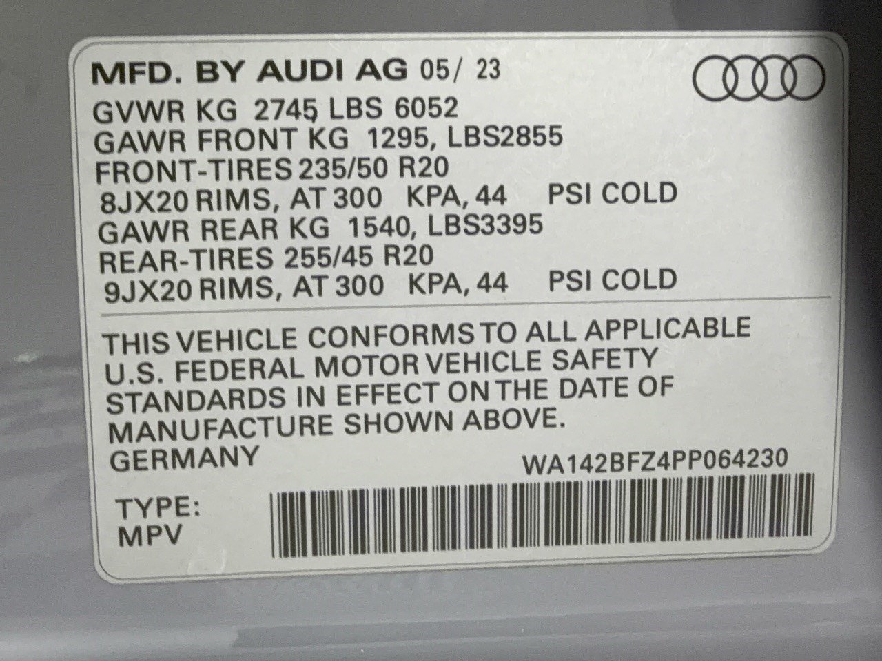 Used 2023 Audi Q4 e-tron Prestige AWD/4WD image 31