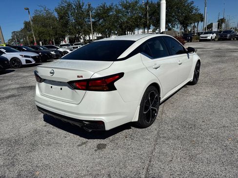 New 2025 Nissan Altima 2.5 SR image 6