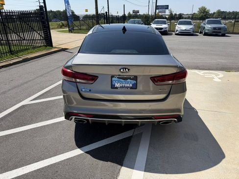 Used 2016 Kia Optima SX w/ Chrome Wheel Package FWD image 5
