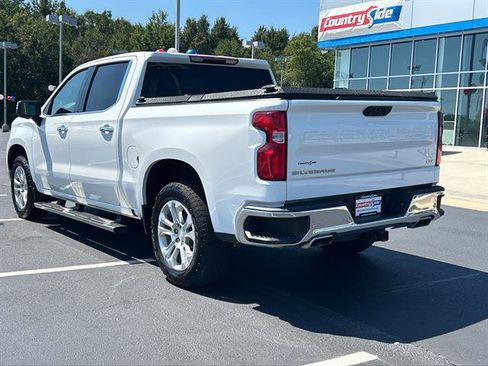 Used 2022 Chevrolet Silverado 1500 LTZ image 5