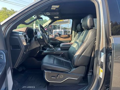 Used 2021 Ford F150 Lariat w/ Equipment Group 502A High AWD/4WD image 19