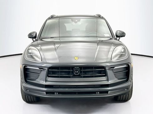 Used 2026 Porsche Macan AWD/4WD image 10