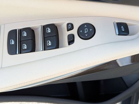 Used 2021 BMW X5 xDrive40i w/ Convenience Package image 14