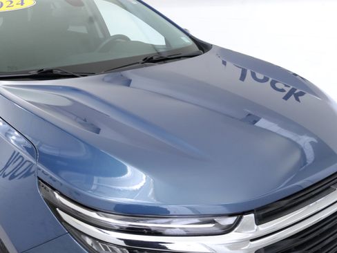 Used 2024 Chevrolet Equinox LT w/ LPO, Floor Liner Package image 12