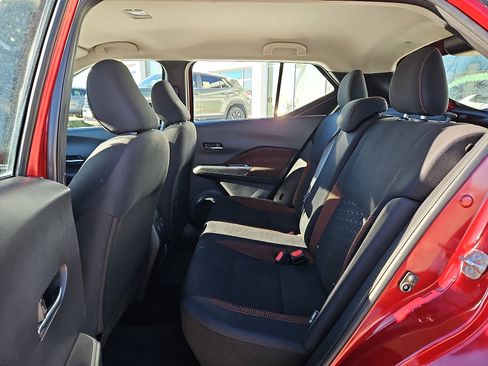 Used 2021 Nissan Kicks SR image 8