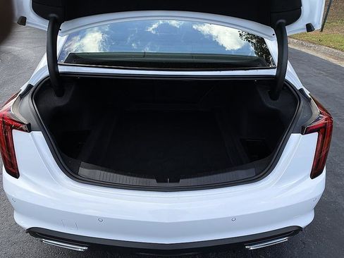 Used 2024 Cadillac CT5 Luxury w/ Cold Weather Package RWD image 21