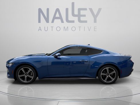 Used 2024 Ford Mustang Coupe RWD image 2