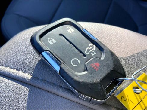 Used 2022 Chevrolet Silverado 2500 LTZ AWD/4WD image 15