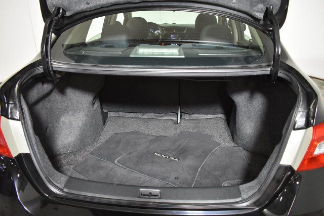 Used 2018 Nissan Sentra SV FWD image 27