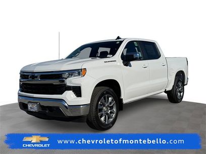 New 2026 Chevrolet Silverado 1500 LT w/ LPO, Dark Essentials Package