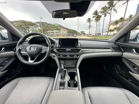 Used 2020 Honda Accord LX image 10