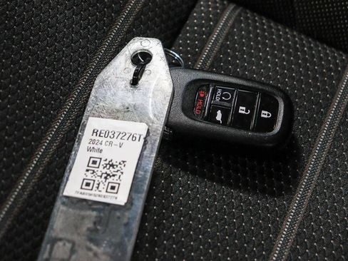 Used 2024 Honda CR-V Sport image 30