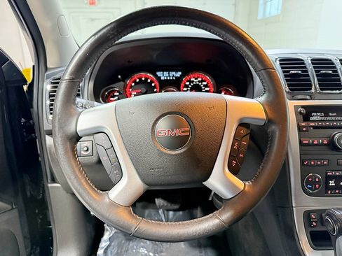 Used 2011 GMC Acadia SLT image 11