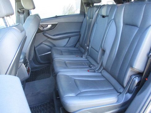 Used 2021 Audi Q7 3.0T Premium Plus w/ Executive Package AWD/4WD image 21