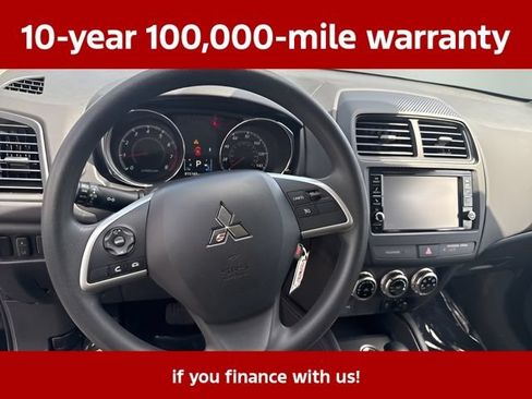 Used 2025 Mitsubishi Outlander Sport AWD image 22