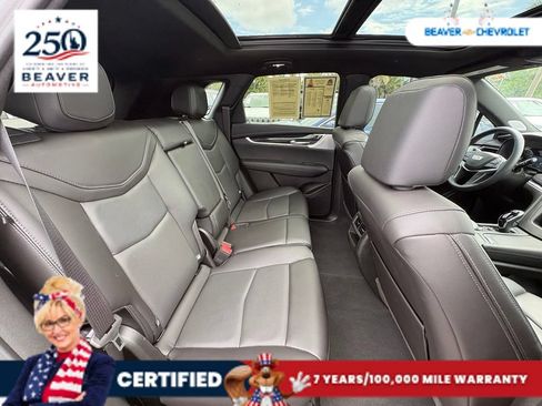 Used 2025 Cadillac XT5 Premium Luxury FWD image 22