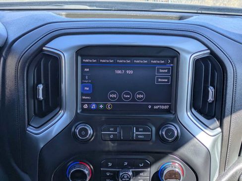 Used 2020 Chevrolet Silverado 1500 LT w/ All-Star Edition image 27