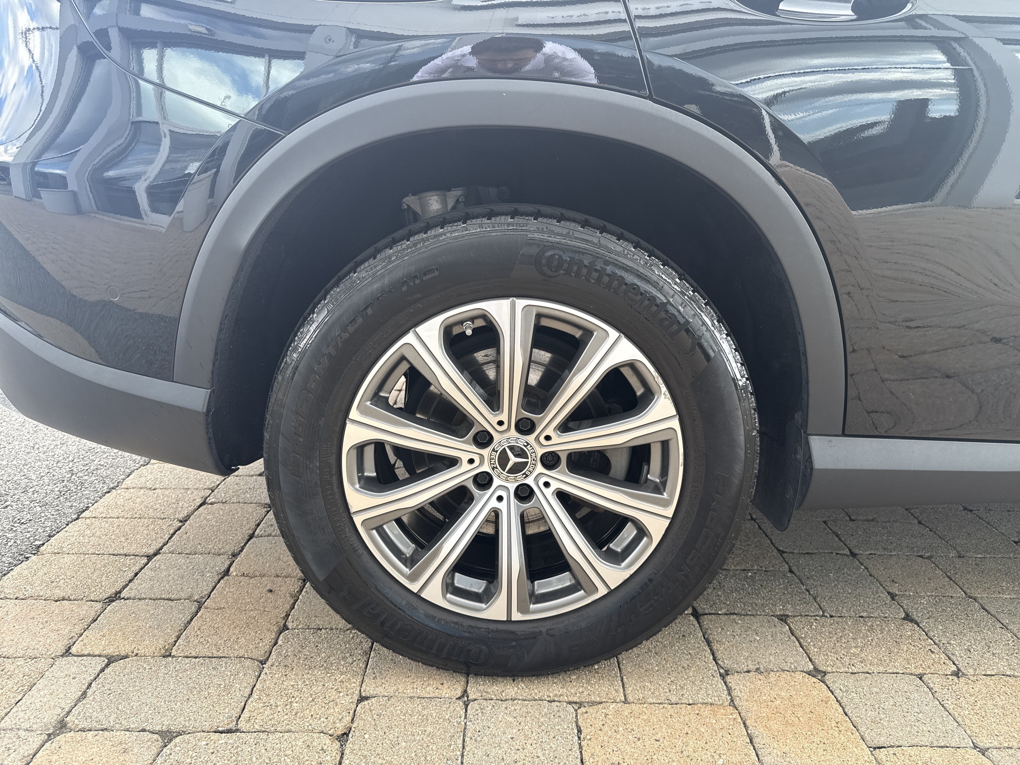 Used 2023 Mercedes-Benz GLC 300 4MATIC image 30