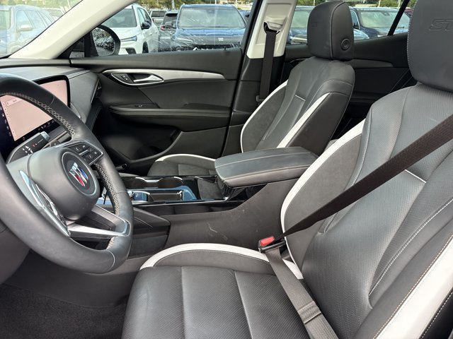 Used 2025 Buick Envision Sport Touring AWD/4WD image 5