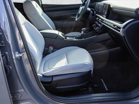 Certified 2025 Hyundai Santa Cruz SEL image 28