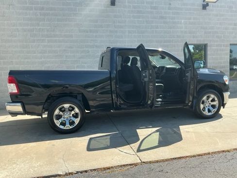 Used 2020 RAM 1500 Big Horn AWD/4WD image 12