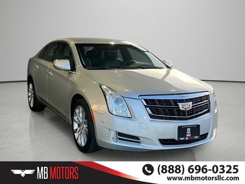 Used 2017 Cadillac XTS Luxury FWD image 3