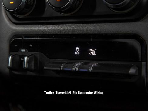 Used 2024 RAM 2500 Big Horn image 31