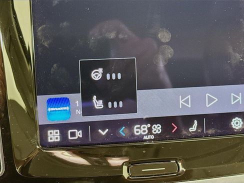 Used 2024 Volvo S60 T8 Plus w/ Climate Package image 23