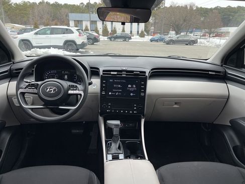 Used 2024 Hyundai Tucson SEL image 8