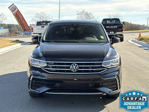 Used 2022 Volkswagen Tiguan SEL R-Line image 9