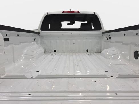 Used 2023 Nissan Frontier S w/ Technology Package image 32