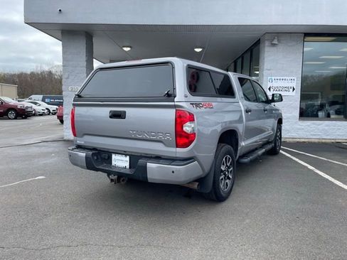 Used 2016 Toyota Tundra SR5 w/ TRD Off Road Package AWD/4WD image 6