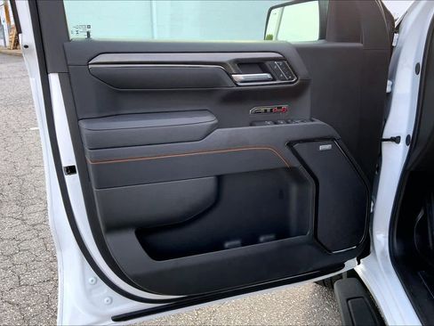 Used 2026 GMC Sierra 1500 AT4 w/ AT4 Premium Package AWD/4WD image 21
