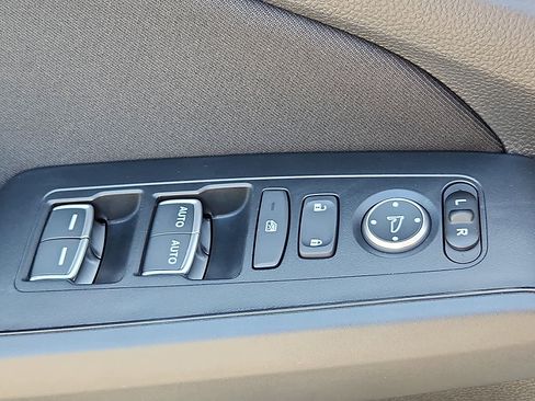 Certified 2025 Honda Civic Sport image 26