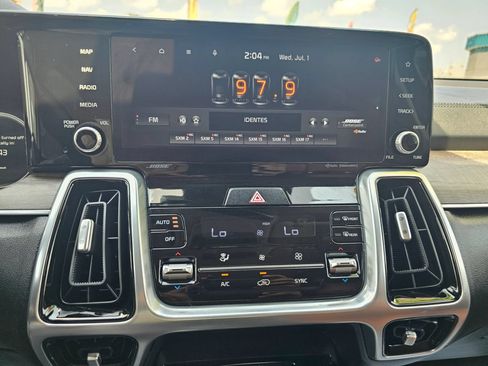 Used 2021 Kia Sorento SX Prestige AWD/4WD image 17