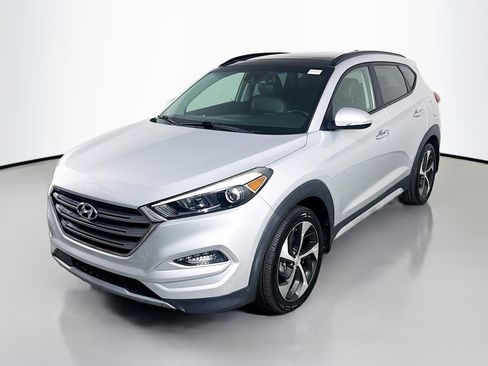 Used 2018 Hyundai Tucson Limited w/ Ultimate Package 02 image 4