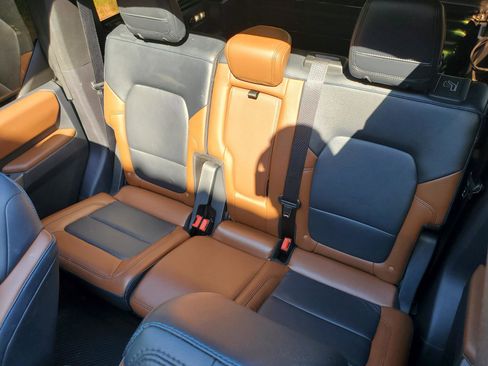 Used 2022 Ford Bronco Outer Banks image 28