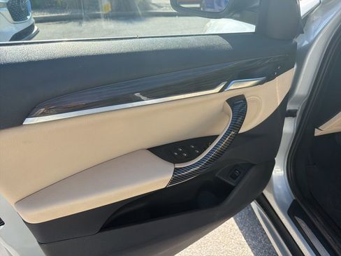 Used 2016 BMW X1 xDrive28i image 17