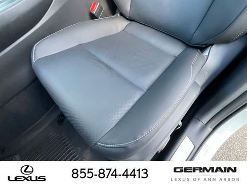 New 2026 Lexus UX 300h AWD image 21