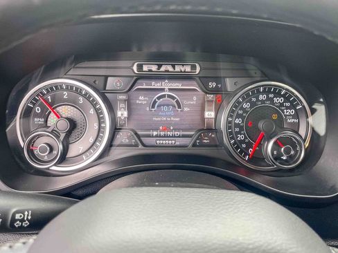 Used 2019 RAM 1500 Big Horn image 10