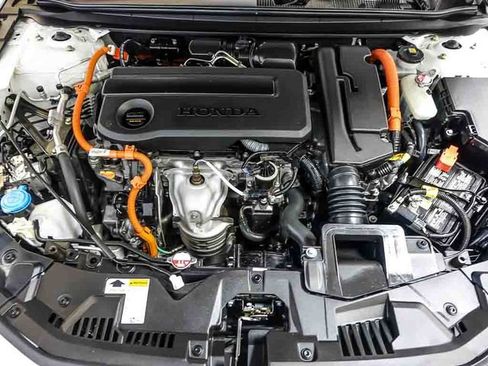 Used 2024 Honda Accord Sport image 32
