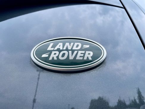 Used 2023 Land Rover Range Rover SE AWD/4WD image 32