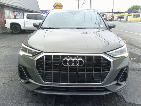 Used 2025 Audi Q3 2.0T Premium AWD/4WD image 3