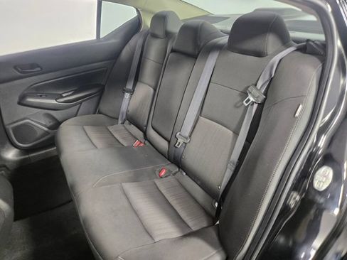 Used 2024 Nissan Altima 2.5 SV FWD image 16