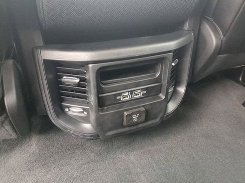 Used 2023 RAM 1500 Laramie AWD/4WD image 15