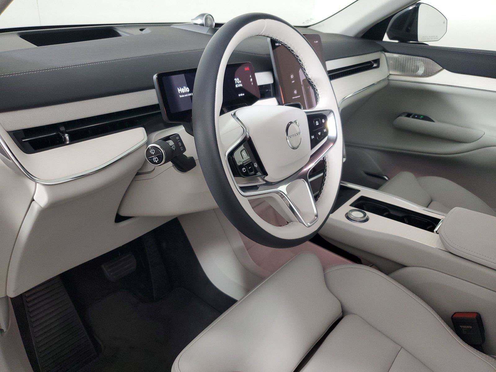 Certified 2025 Volvo EX90 Ultra AWD/4WD image 24