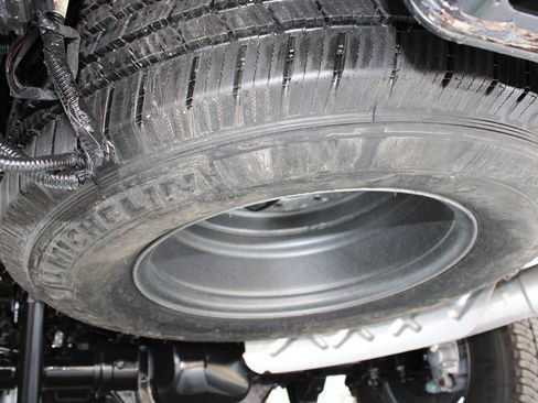 Used 2024 Ford F250 XL w/ XL Chrome Package RWD image 40